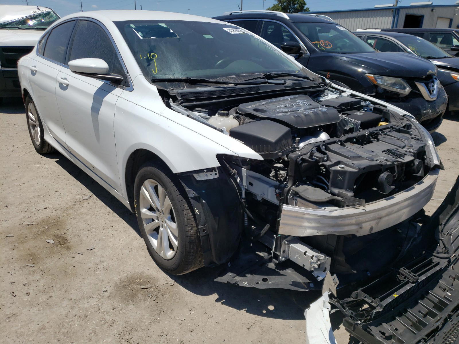 CHRYSLER 200 LIMITE 2016 with VIN 1C3CCCAB3GN176905 - Photo from auction
