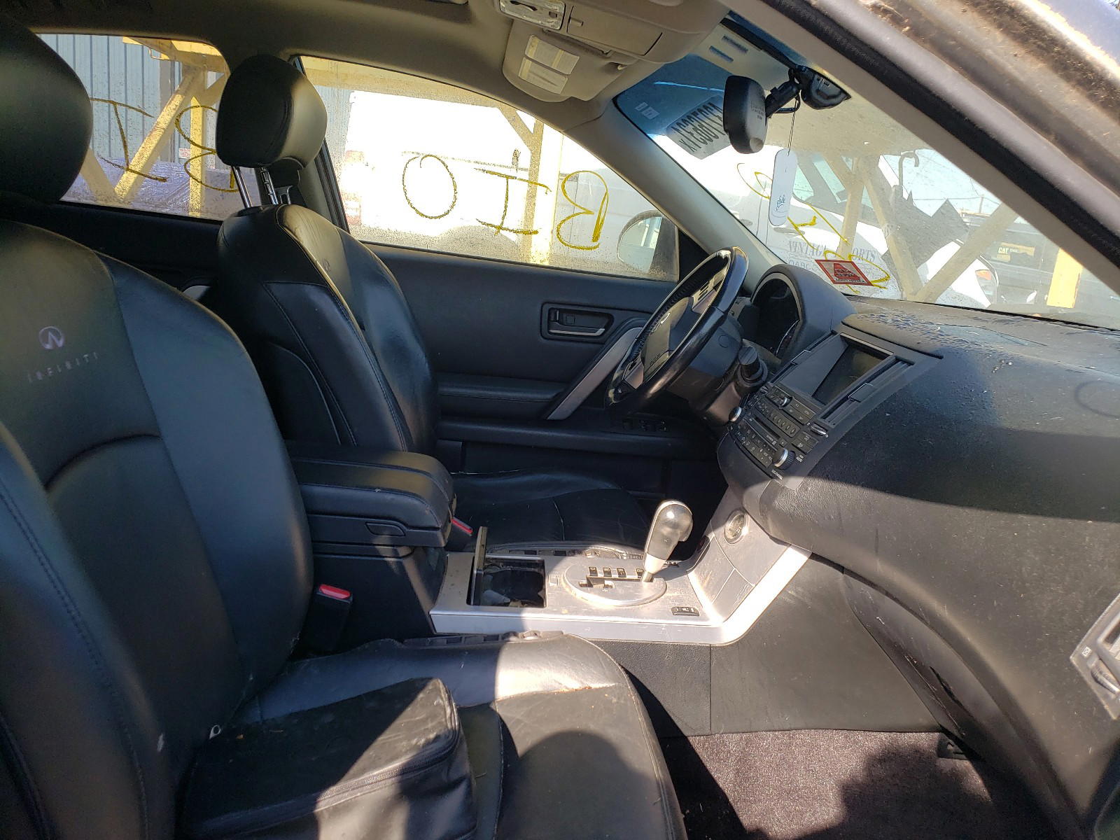 Photo 5 from auction – 2004 INFINITI FX35 with VIN JNRAS08W04X215768