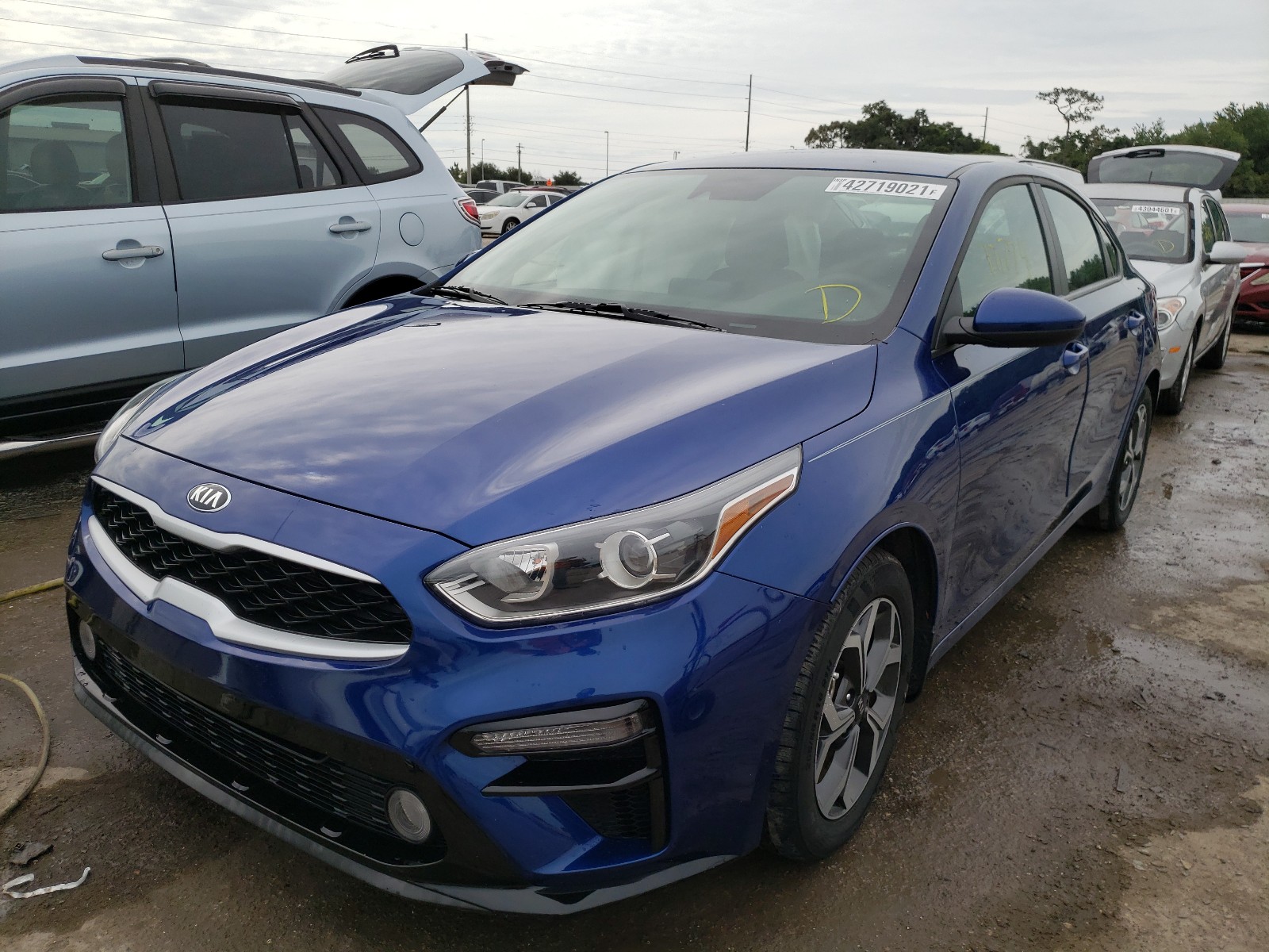 Photo 2 from auction – 2019 KIA FORTE FE with VIN 3KPF24ADXKE058253