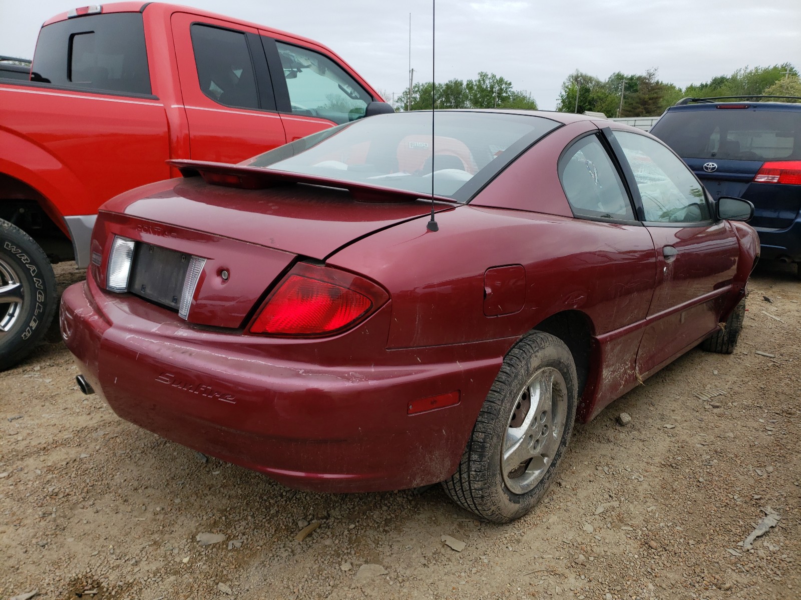 Foto 4 de la subasta – 2005 PONTIAC SUNFIRE con VIN 3G2JB12F15S170331