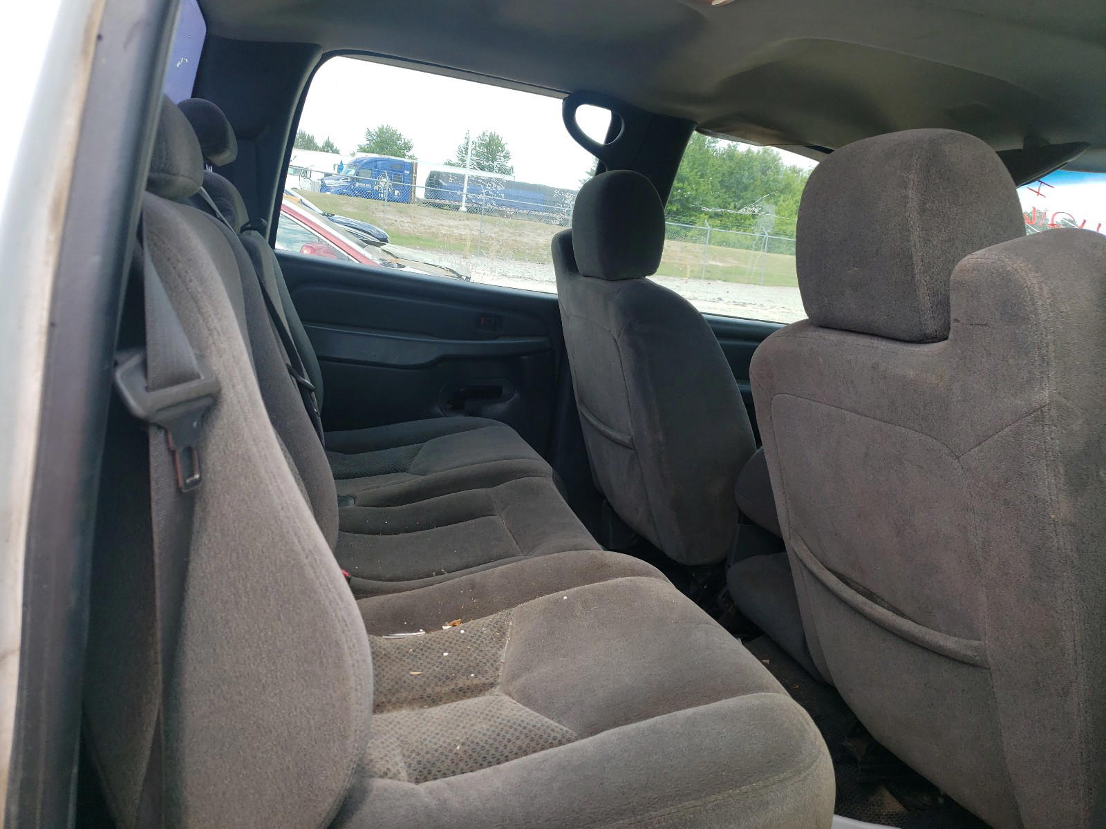 Photo 6 from auction – 2006 CHEVROLET SILVERADO with VIN 1GCHC23U76F107301
