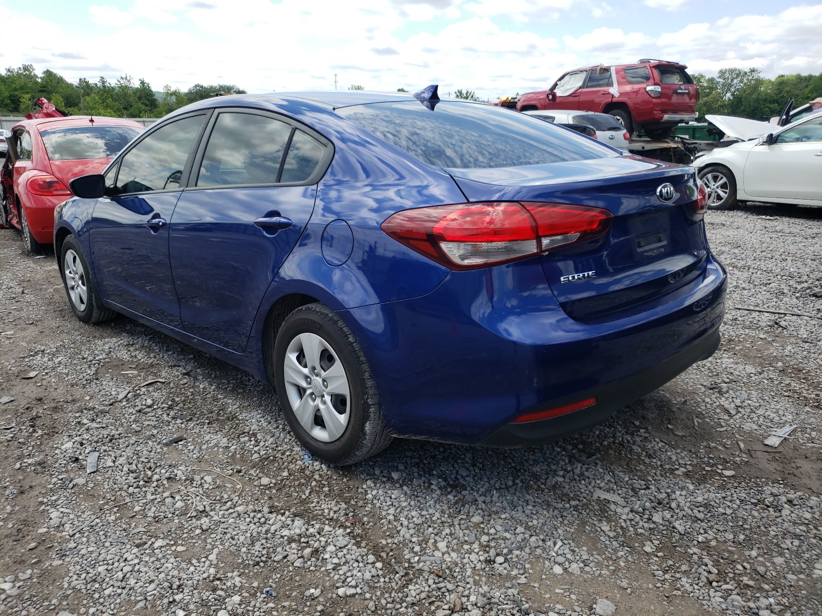 Photo 3 from auction – 2017 KIA FORTE LX with VIN 3KPFK4A77HE114281