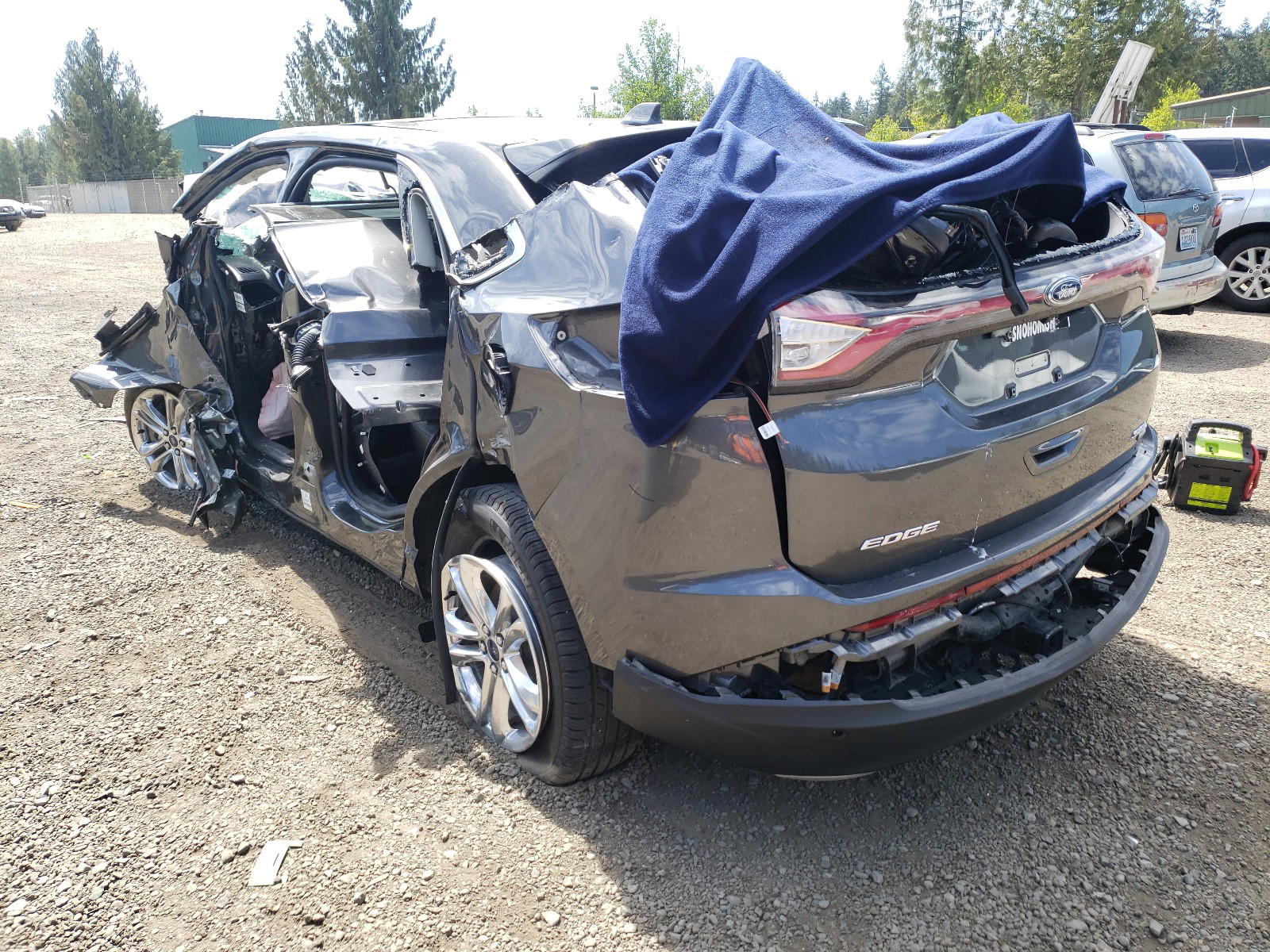 Photo 3 from auction – 2015 FORD EDGE SEL with VIN 2FMPK4J87FBB67673