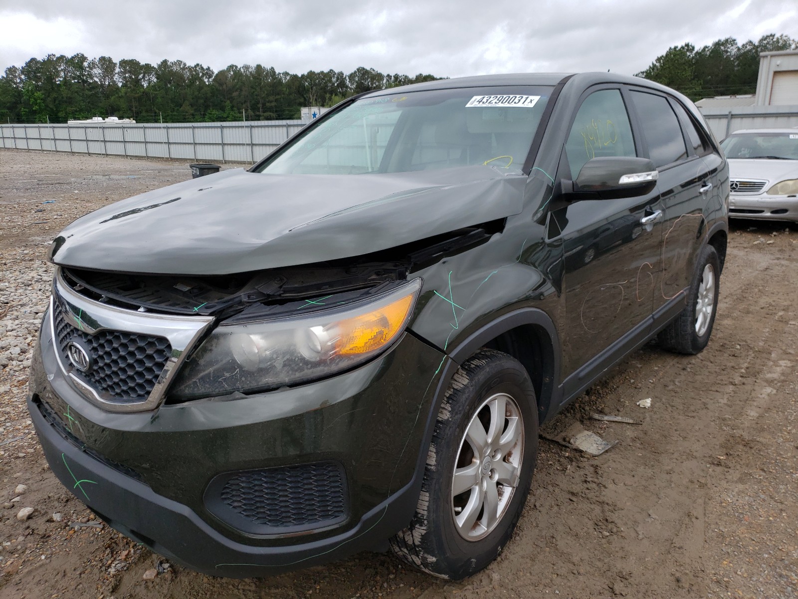 Photo 2 from auction – 2011 KIA SORENTO BA with VIN 5XYKT3A16BG154041
