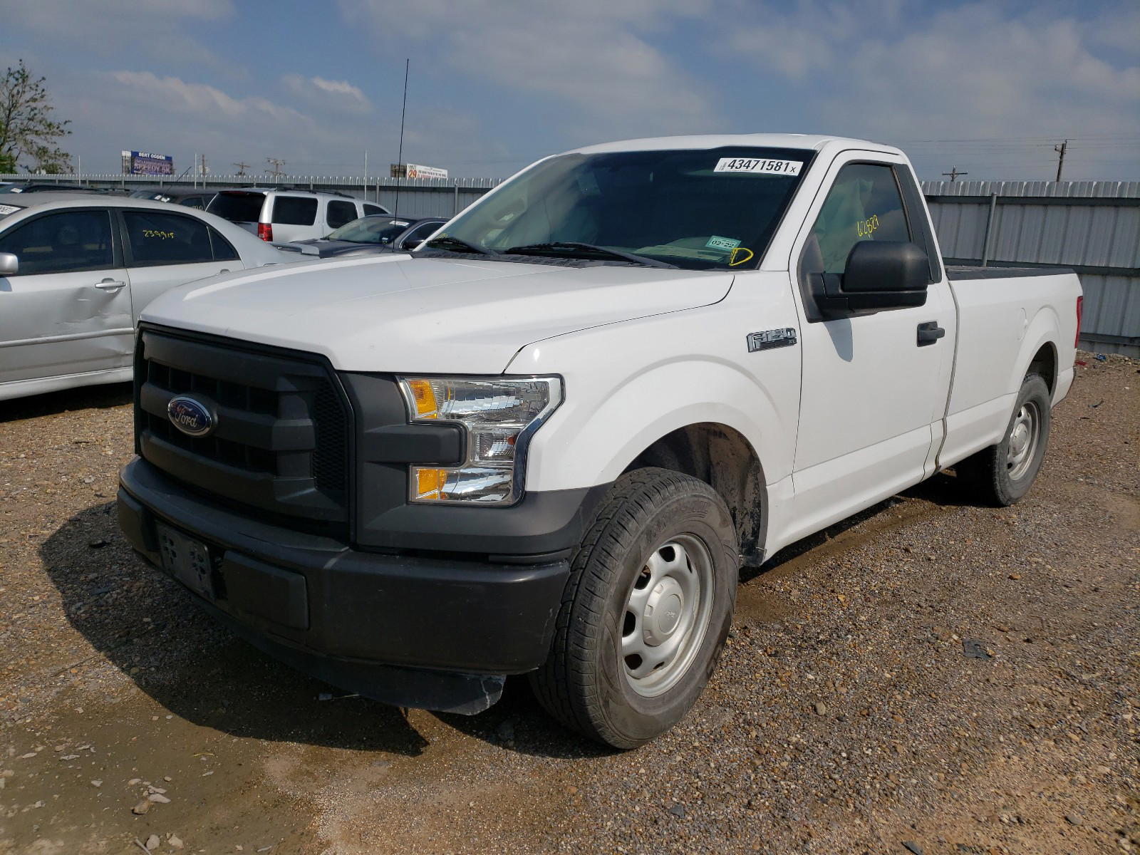 Photo 2 from auction – 2016 FORD F150 with VIN 1FTMF1CF4GKF64660