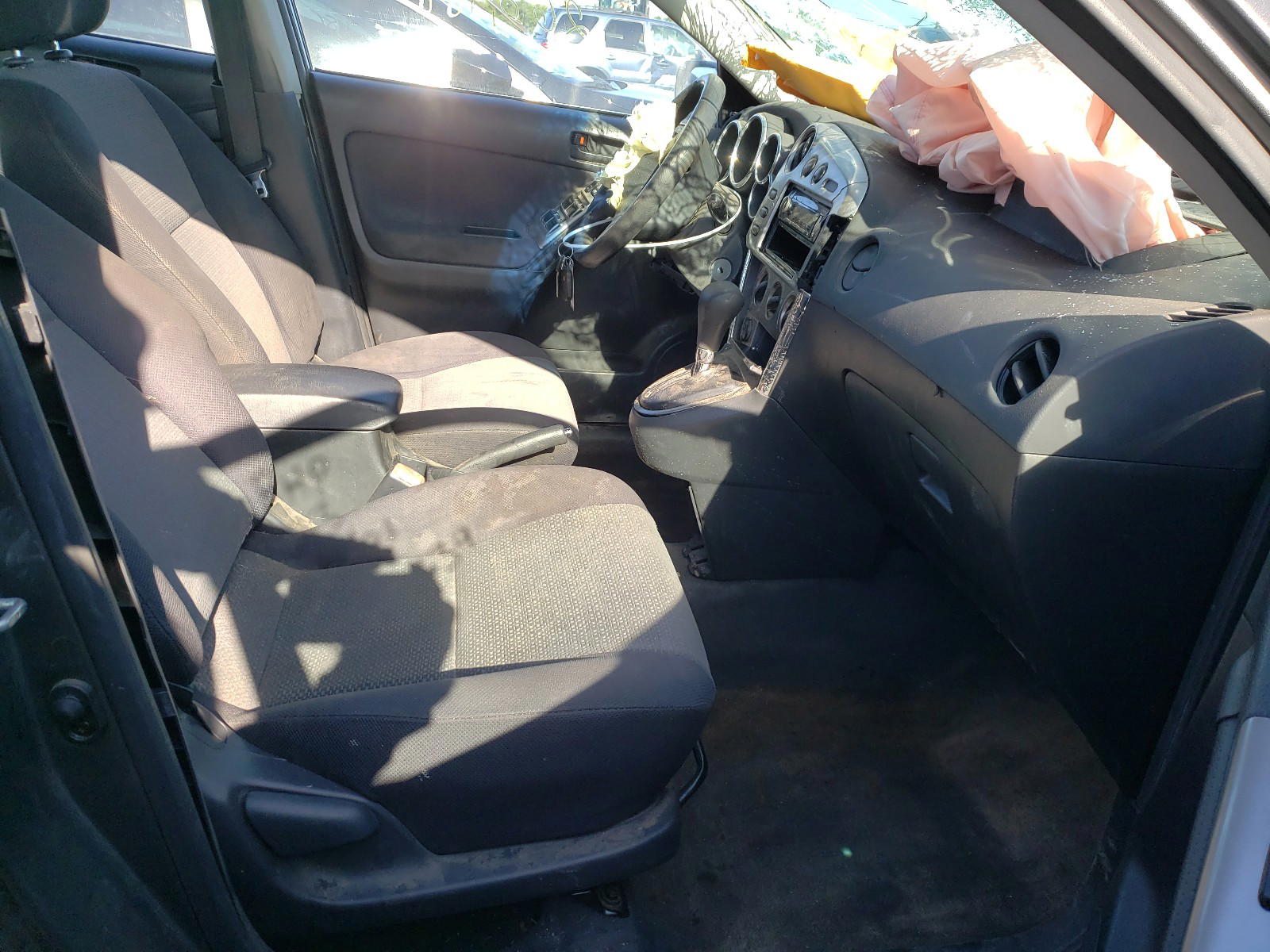 Photo 5 from auction – 2004 TOYOTA COROLLA MA with VIN 2T1KR32E84C242359