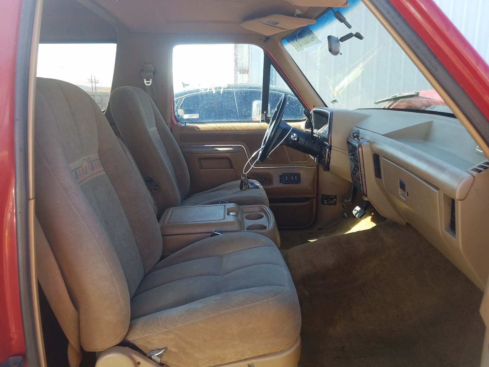 Photo 5 from auction – 1989 FORD BRONCO U10 with VIN 1FMEU15N9KLB29307