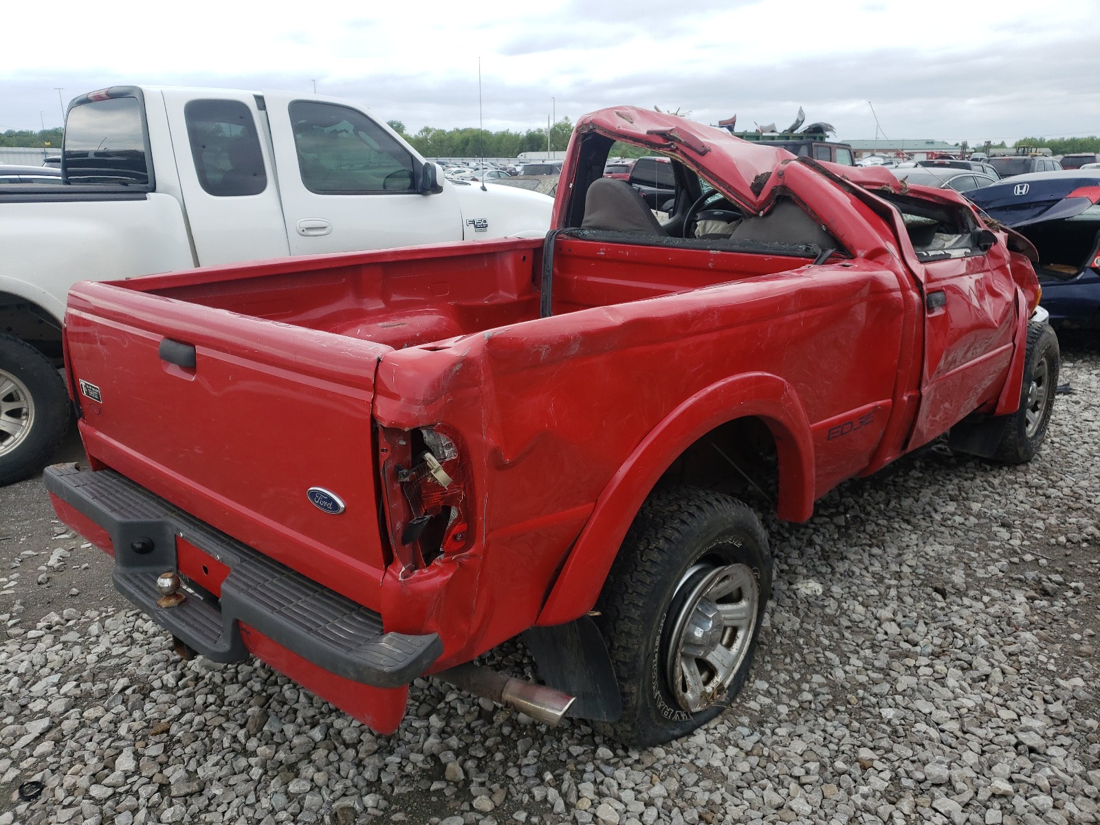 Photo 4 from auction – 2001 FORD RANGER with VIN 1FTYR10U31PA48859