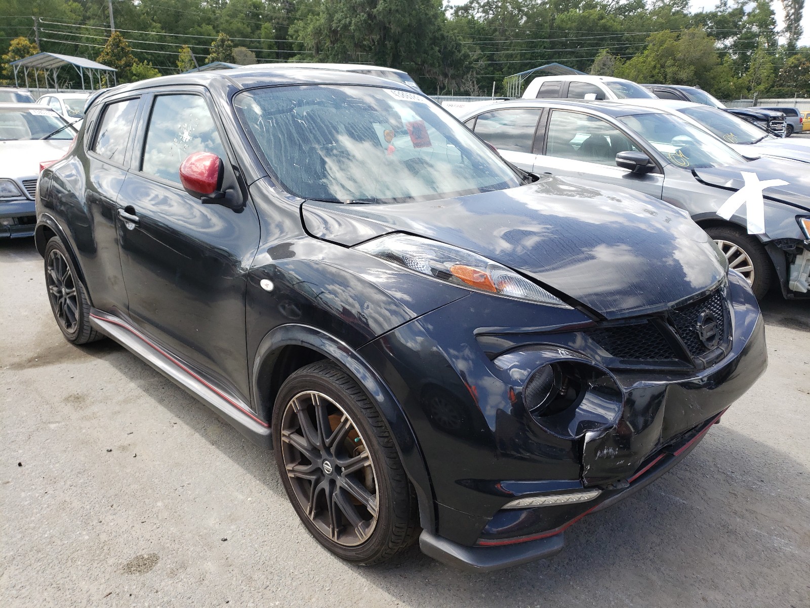 NISSAN JUKE S 2013 with VIN JN8AF5MR0DT221664 - Photo from auction