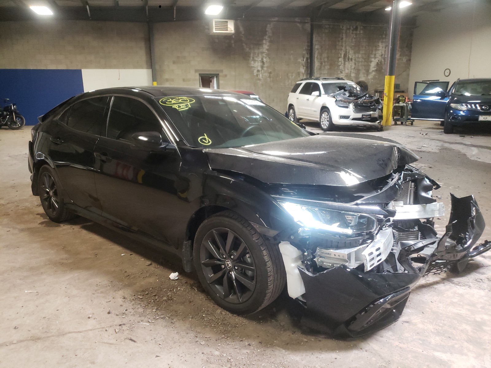 Photo 1 from auction – 2020 HONDA CIVIC EX with VIN SHHFK7H66LU422235