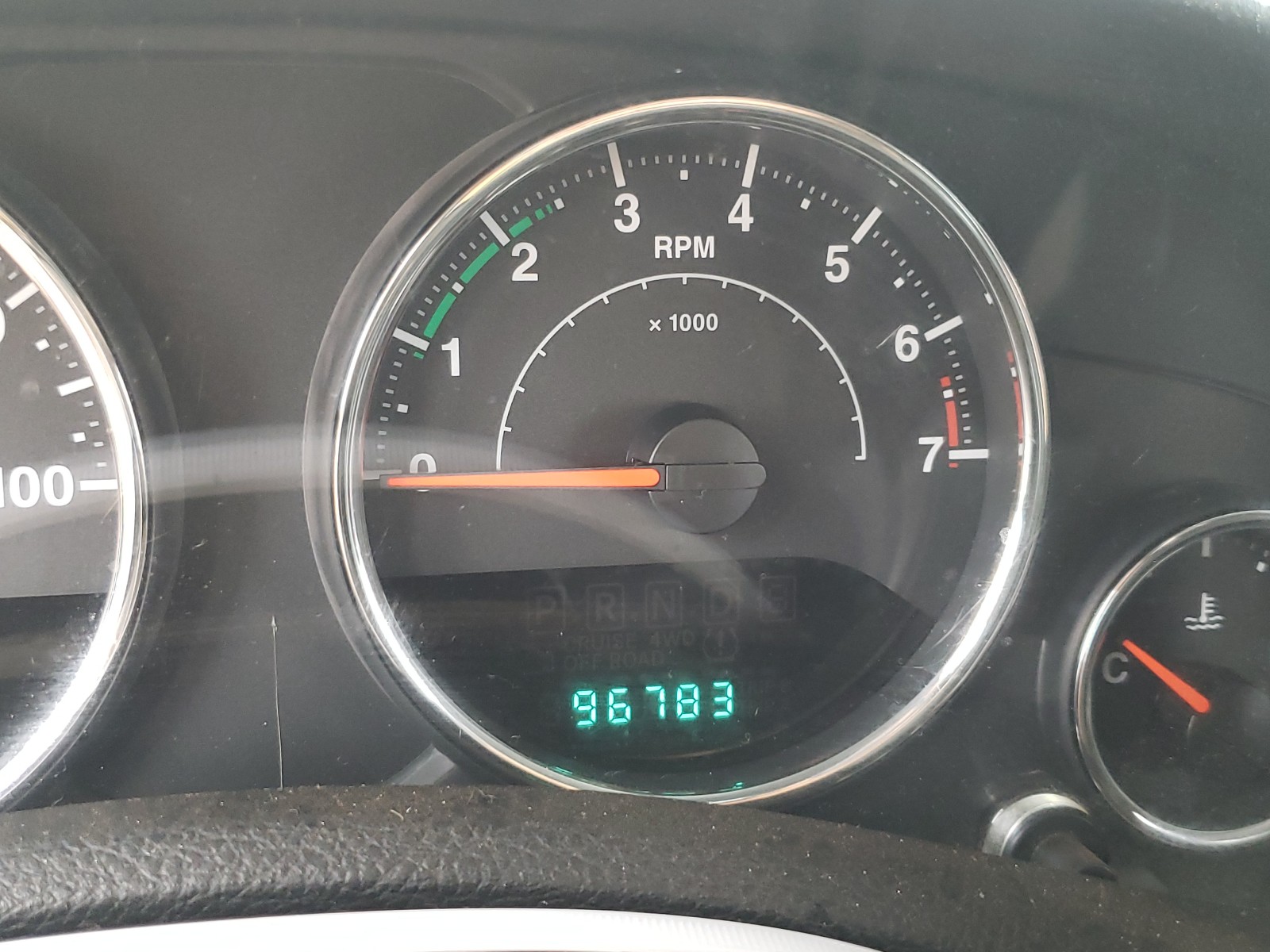 Photo 8 from auction – 2014 JEEP WRANGLER U with VIN 1C4BJWDG2EL269588