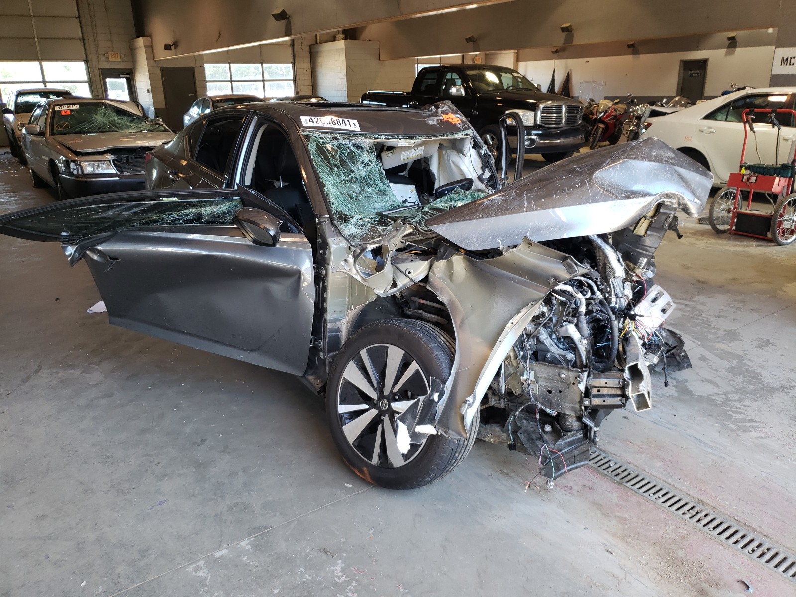 Photo 1 from auction – 2020 NISSAN ALTIMA SL with VIN 1N4BL4EV6LC186843