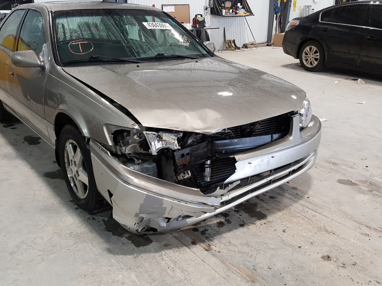Photo 9 from auction – 2001 TOYOTA CAMRY CE with VIN JT2BG22K610575339
