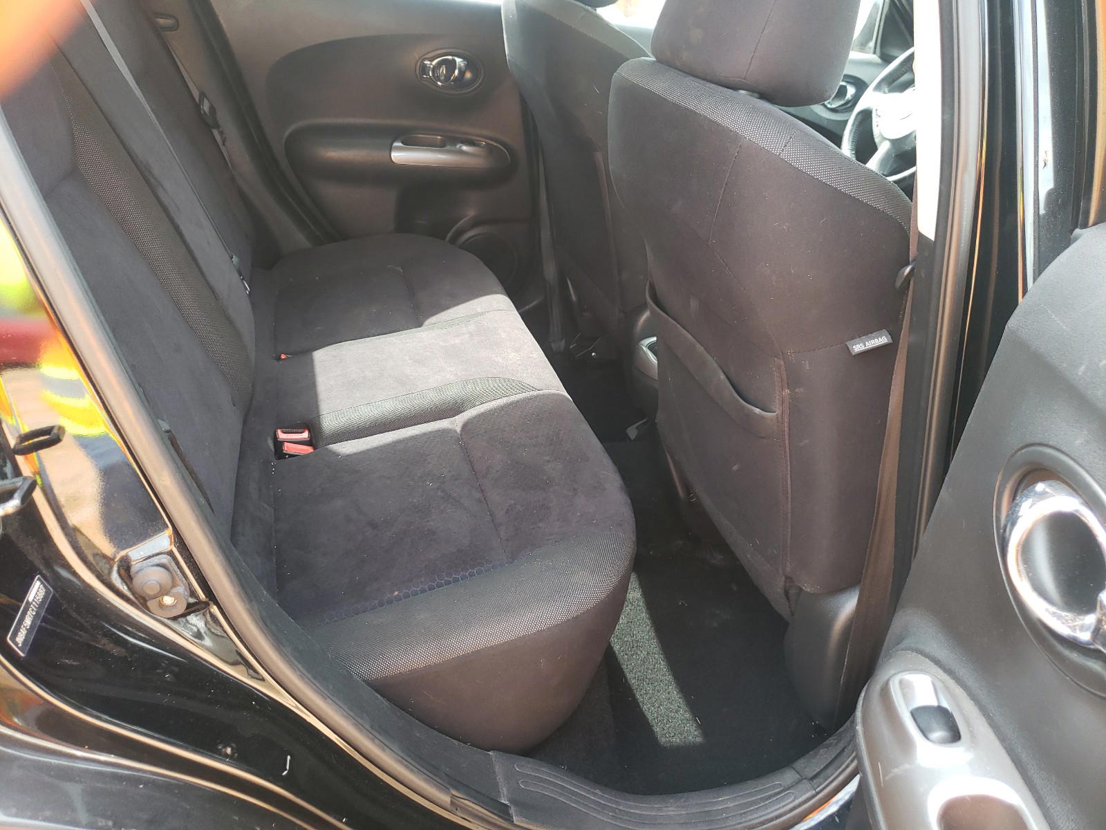 Photo 6 from auction – 2012 NISSAN JUKE S with VIN JN8AF5MR7CT115887