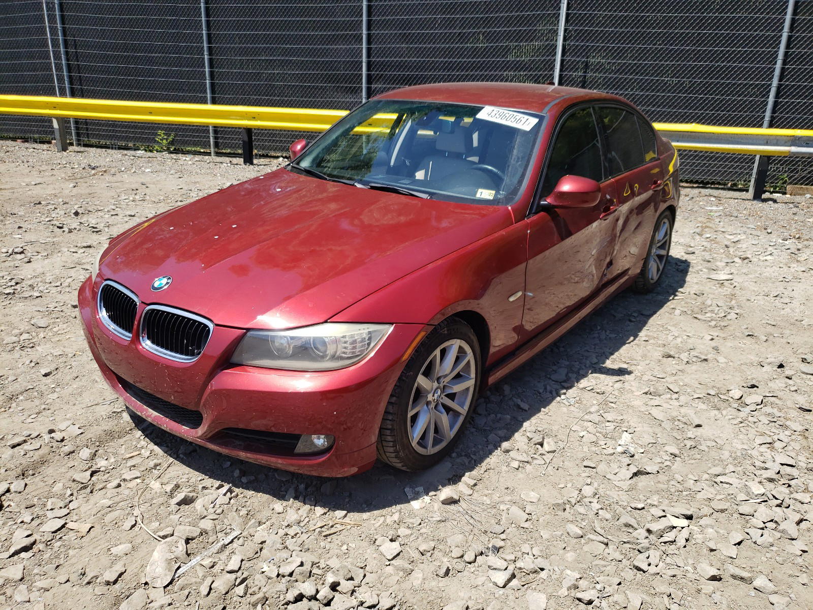 Photo 2 from auction – 2011 BMW 328 I with VIN WBAPH7C57BA171281