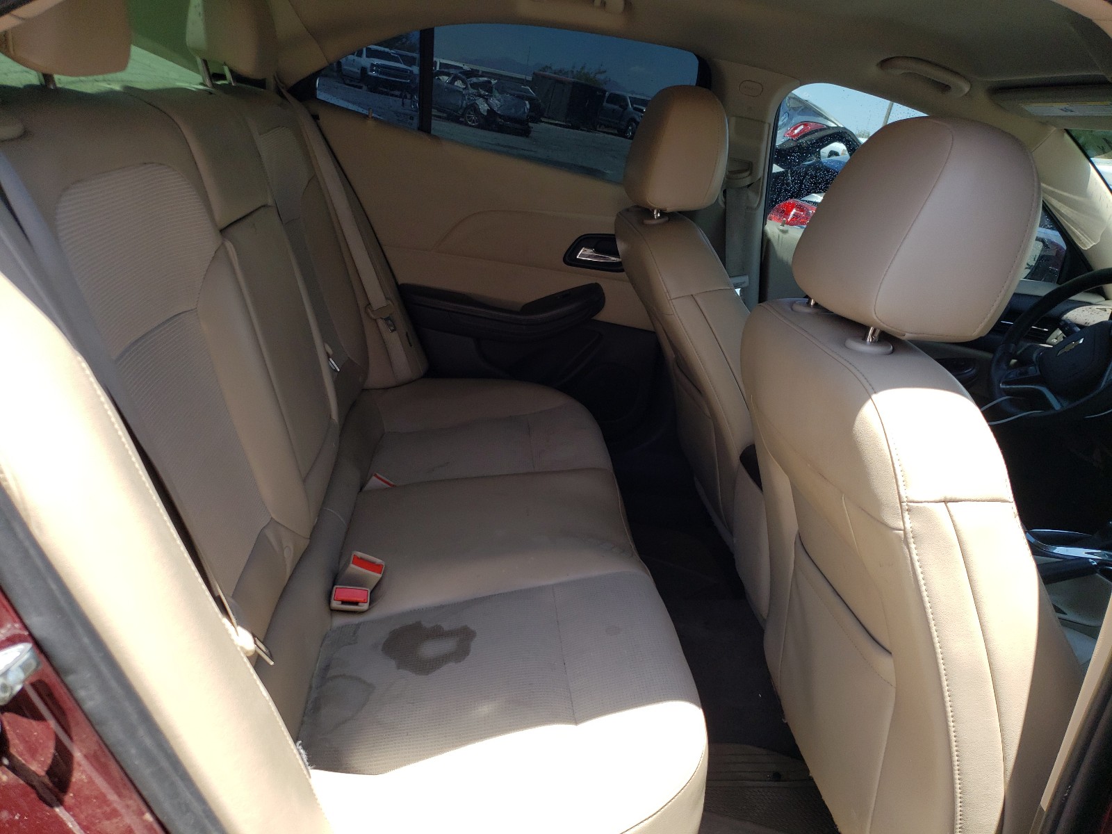 Photo 6 from auction – 2015 CHEVROLET MALIBU 1LT with VIN 1G11C5SL3FF344727