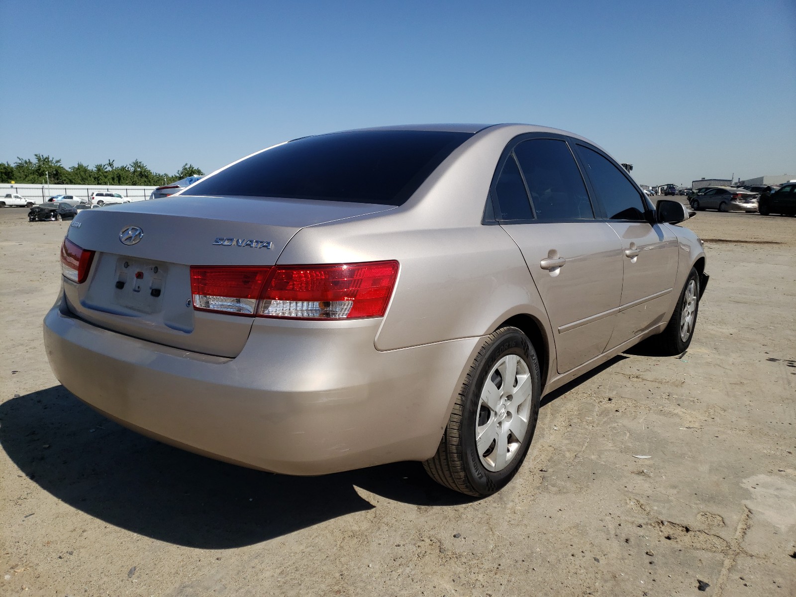 Photo 4 from auction – 2007 HYUNDAI SONATA GLS with VIN 5NPET46C07H206289