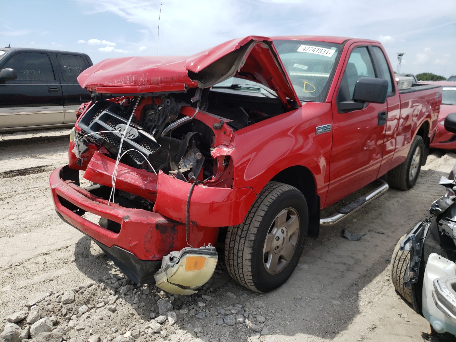 Photo 2 from auction – 2006 FORD F150 with VIN 1FTRF12246NA35887