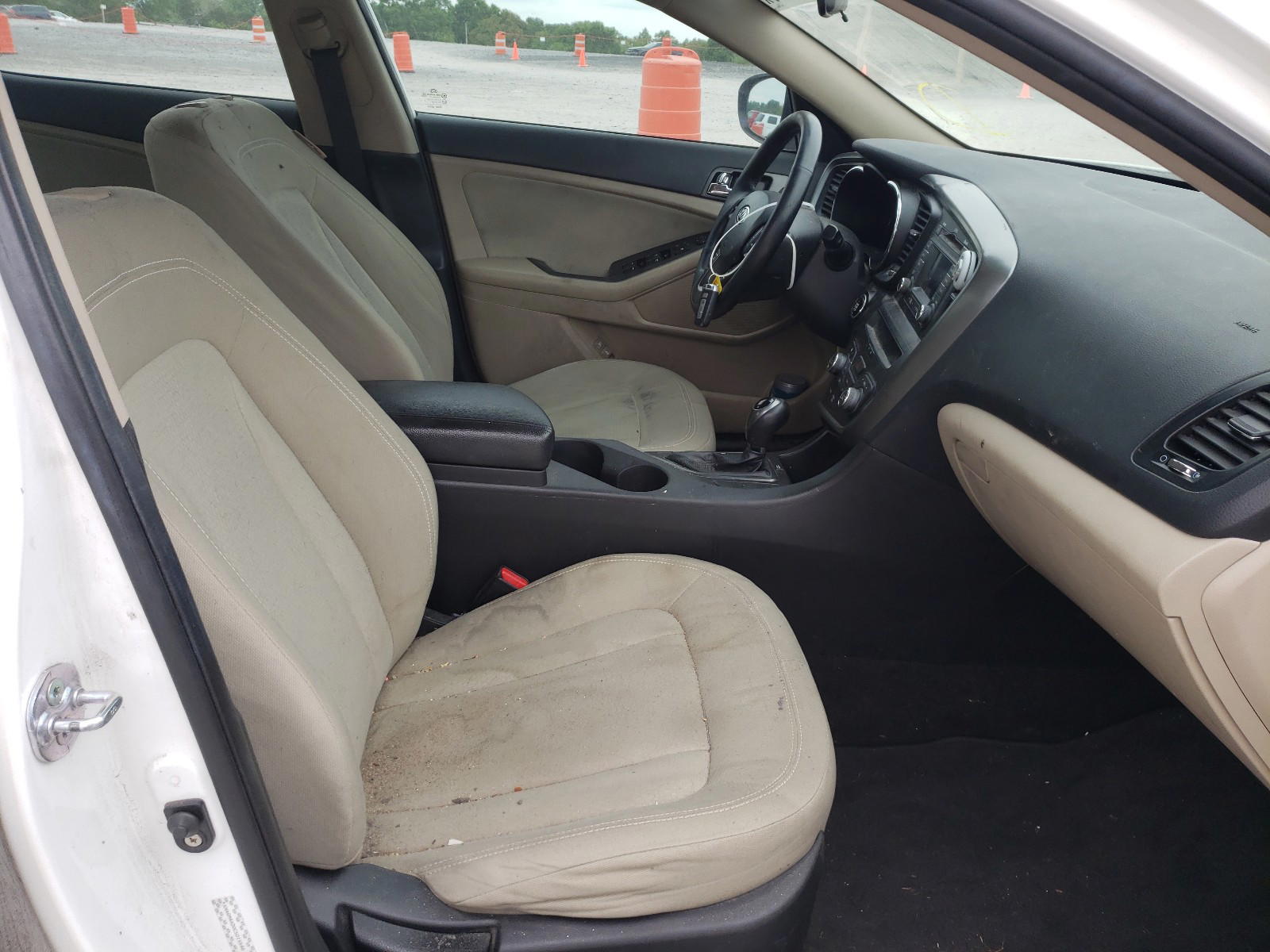 Photo 5 from auction – 2012 KIA OPTIMA HYB with VIN KNAGM4AD0C5015548