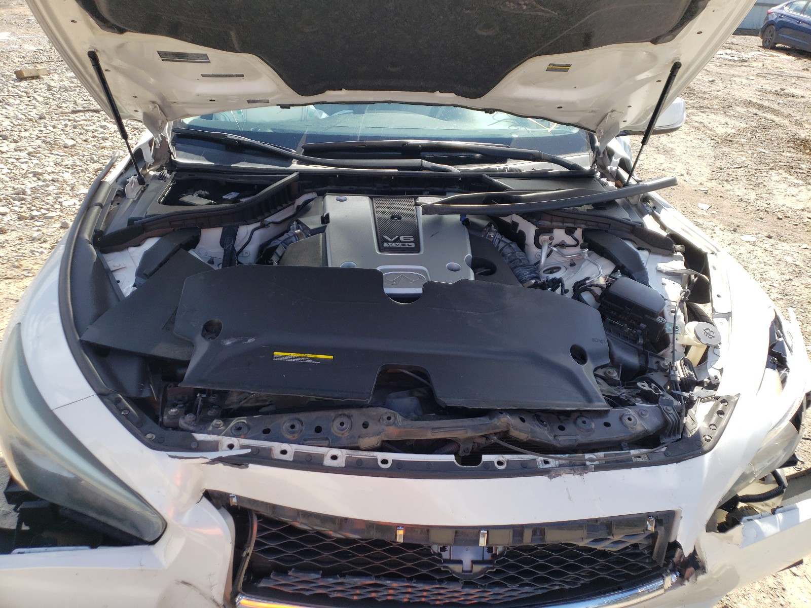 Photo 17 from auction – 2014 INFINITI Q50 BASE with VIN JN1BV7AP0EM684713