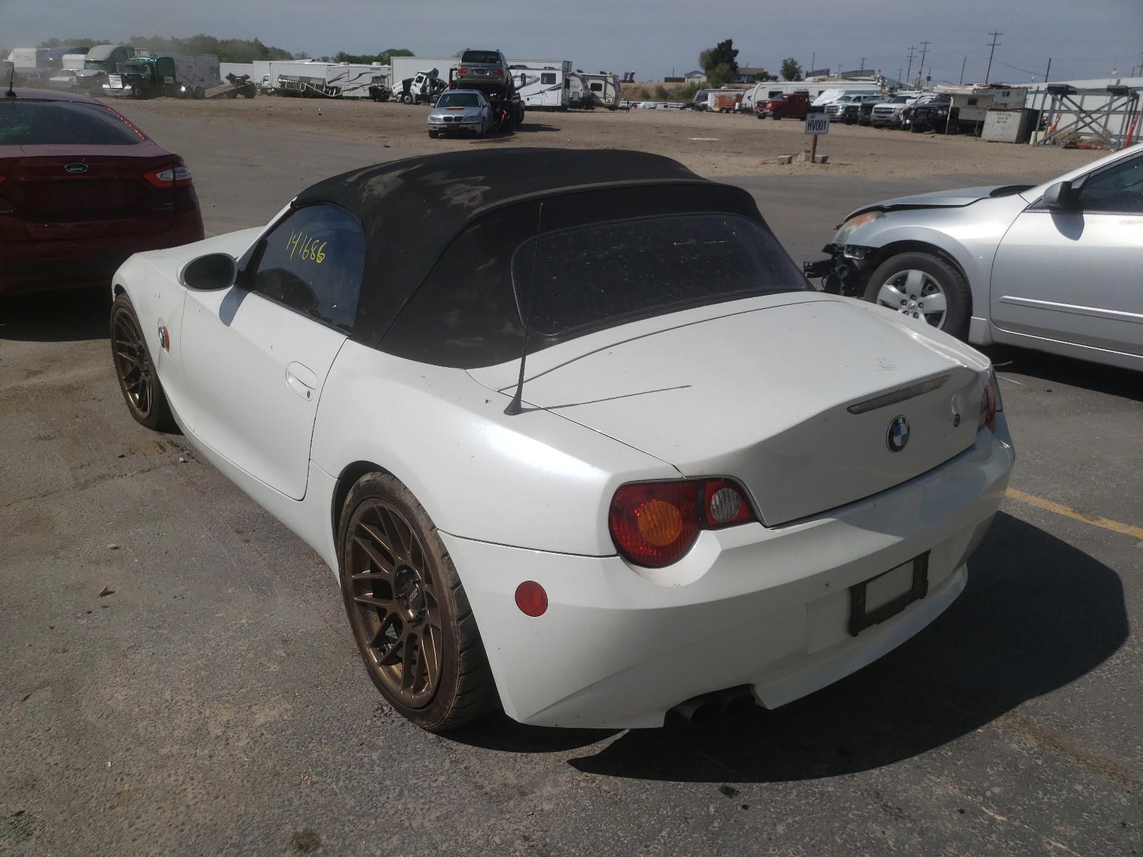 Photo 3 from auction – 2003 BMW Z4 with VIN 4USBT53493LT21480