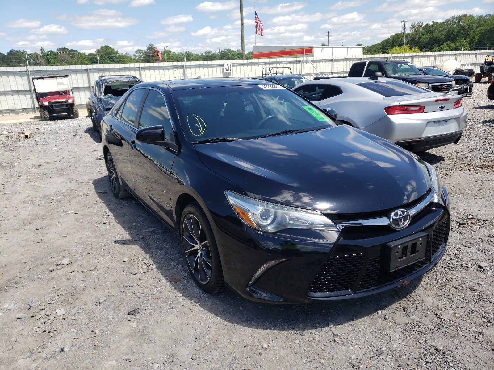 Photo 1 from auction – 2017 TOYOTA CAMRY LE with VIN 4T1BF1FK0HU638528
