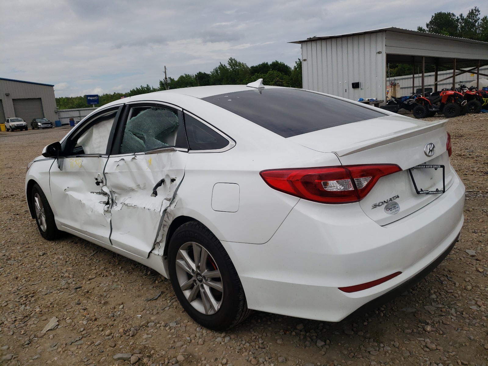 Photo 3 from auction – 2016 HYUNDAI SONATA SE with VIN 5NPE24AF0GH400969