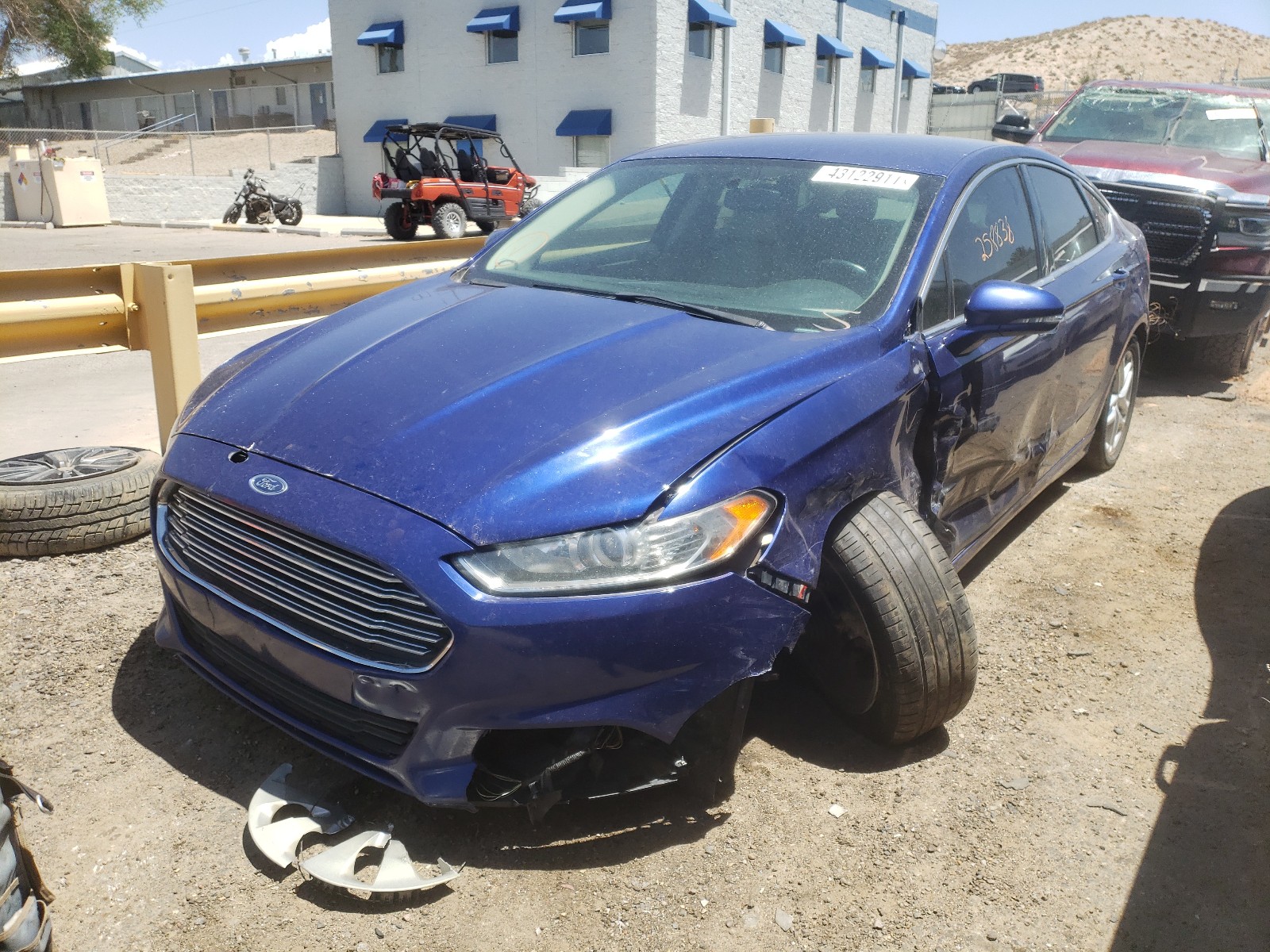 Photo 2 from auction – 2014 FORD FUSION SE with VIN 3FA6P0HD2ER142375