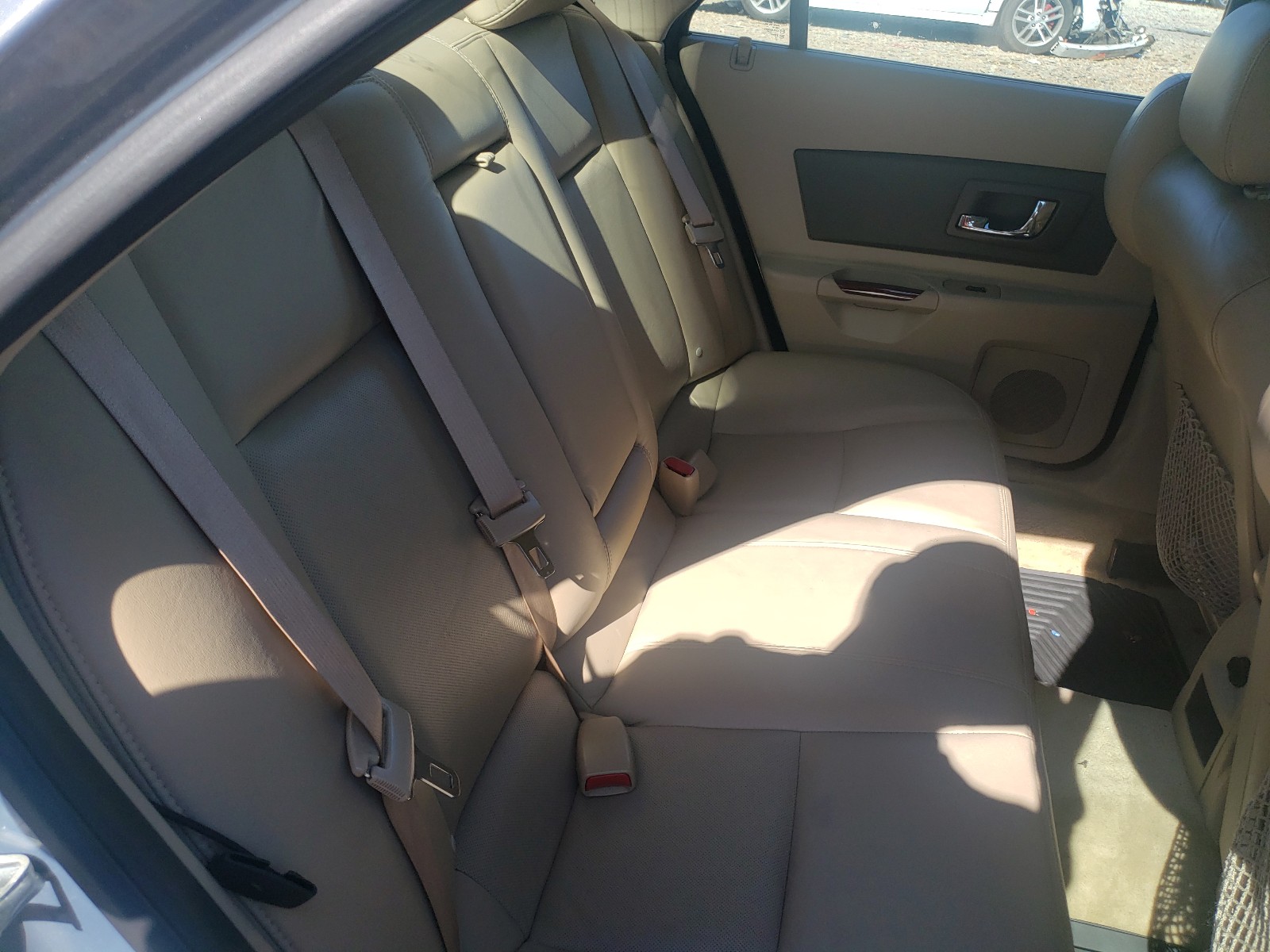 Photo 6 from auction – 2007 CADILLAC CTS HI FEA with VIN 1G6DP577270168538