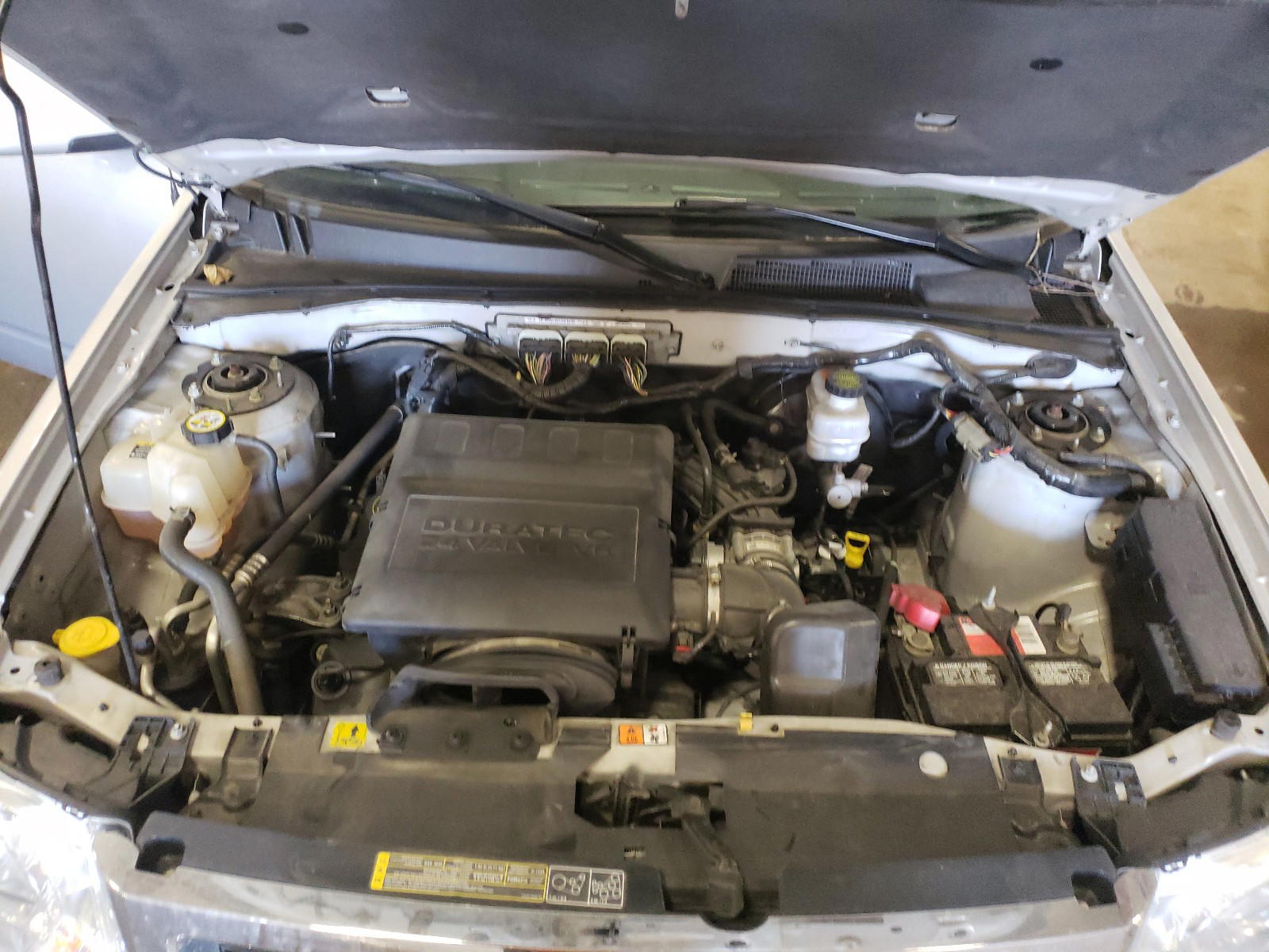 Photo 7 from auction – 2012 FORD ESCAPE LIM with VIN 1FMCU9EG3CKB75312