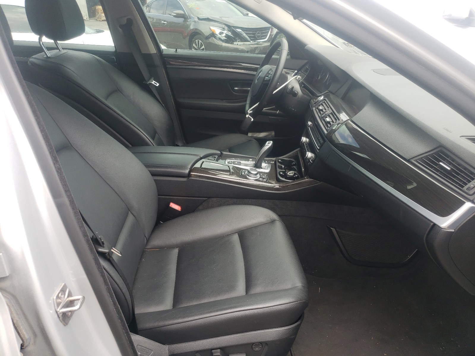 Zdjęcie 5 z aukcji – 2013 BMW 535 I z VIN WBAFR7C59DC819722