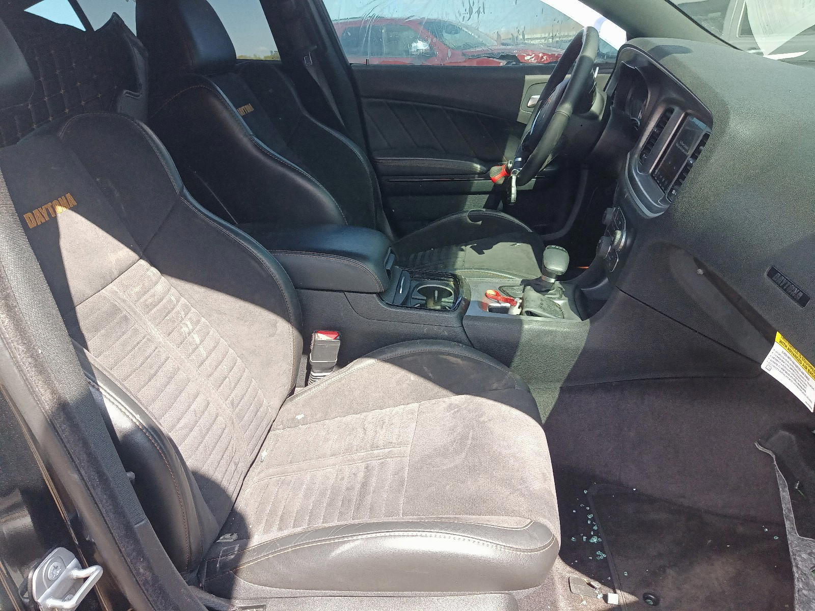 Photo 5 from auction – 2018 DODGE CHARGER R/ with VIN 2C3CDXCT1JH313205