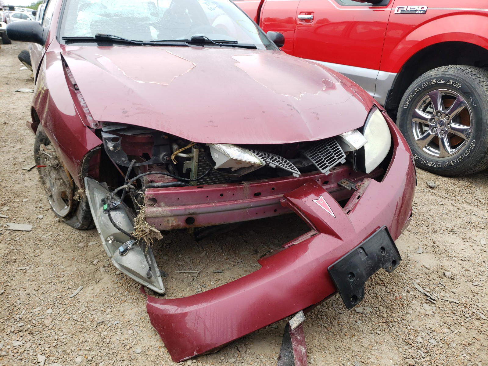 Photo 9 from auction – 2005 PONTIAC SUNFIRE with VIN 3G2JB12F15S170331