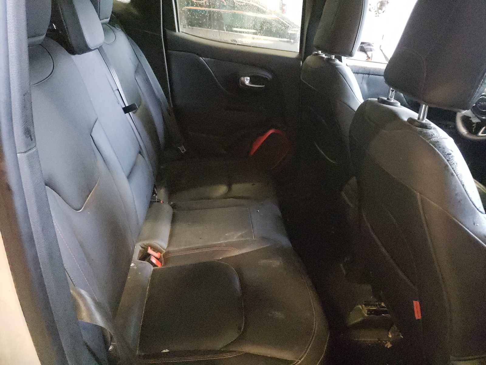 Photo 6 from auction – 2017 JEEP RENEGADE T with VIN ZACCJBCBXHPF94704