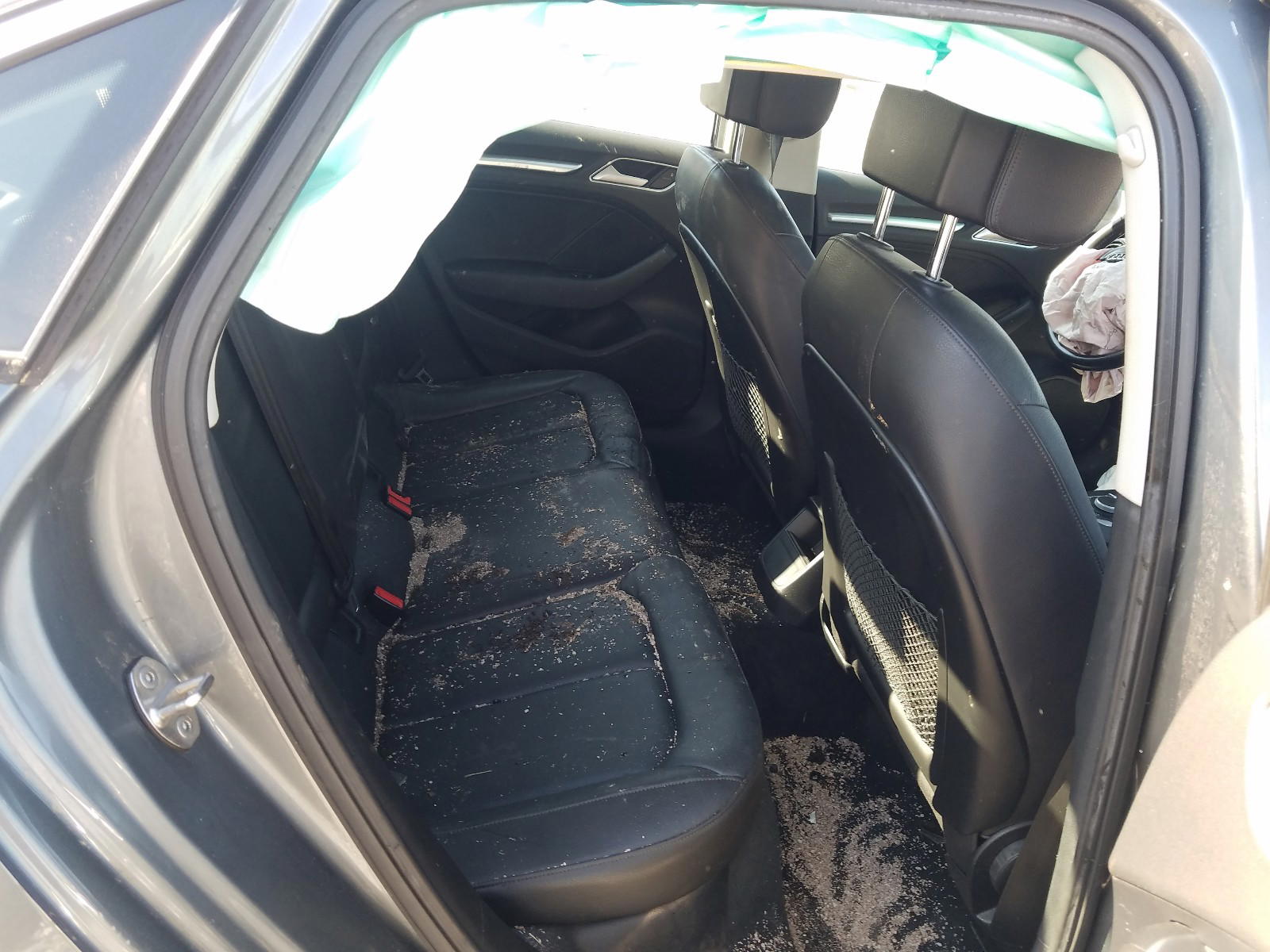 Photo 6 from auction – 2015 AUDI A3 PREMIUM with VIN WAUBFGFFXF1003709