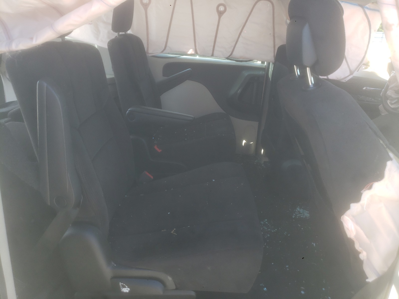 صورة رقم 6 من المزاد - 2013 DODGE GRAND CARA مع VIN 2C4RDGBG3DR644716