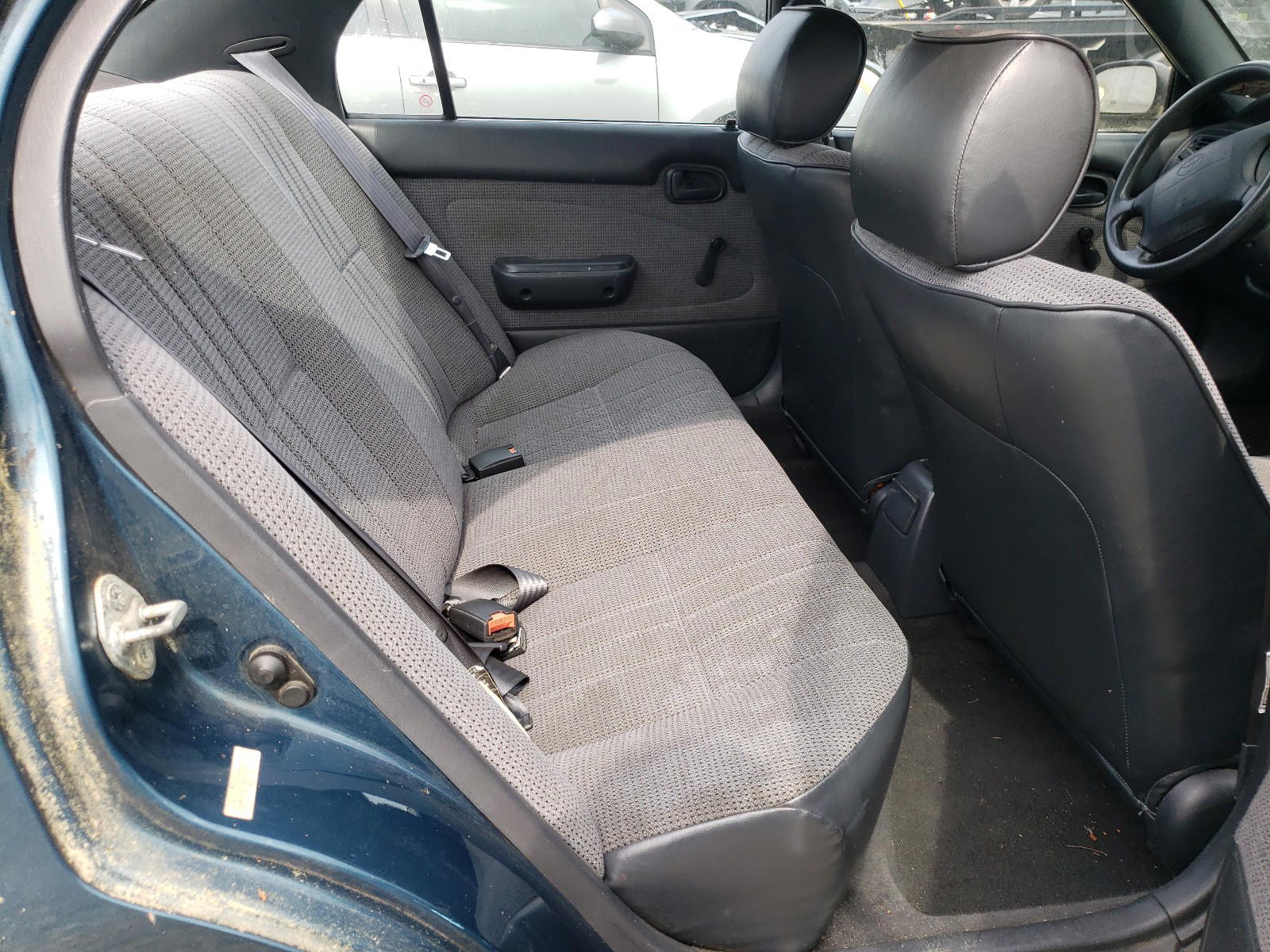 Photo 6 from auction – 1994 TOYOTA COROLLA with VIN 1NXAE04BXRZ153259