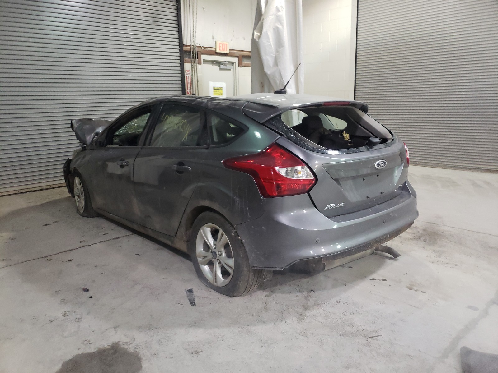 Zdjęcie 3 z aukcji – 2014 FORD FOCUS SE z VIN 1FADP3K27EL152317
