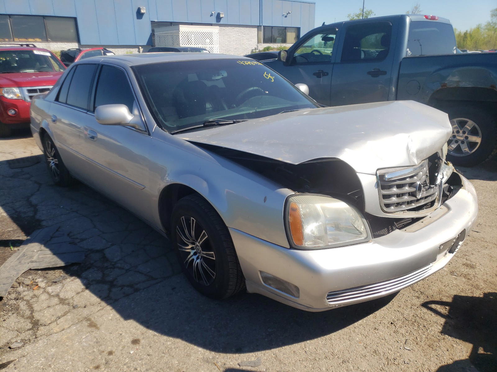 CADILLAC DEVILLE 2004 with VIN 1G6KD54YX4U177344 - Photo from auction