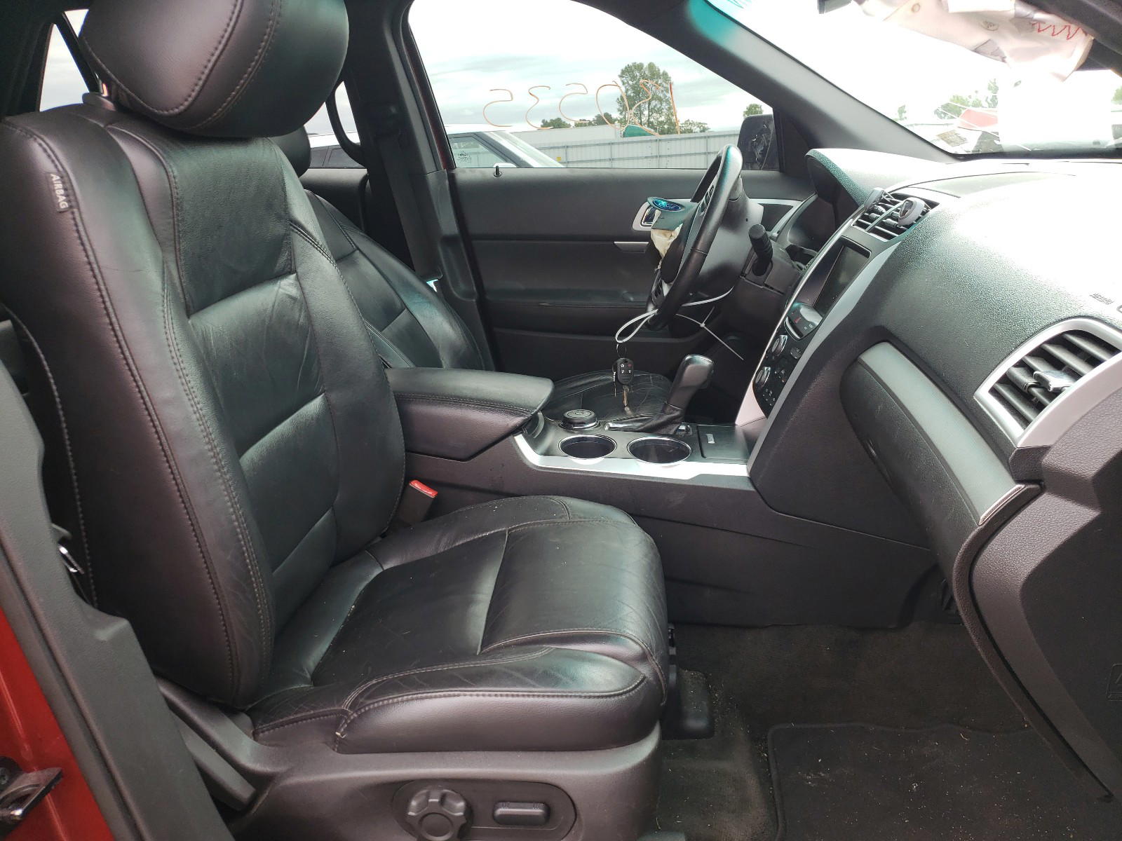 Photo 5 from auction – 2013 FORD EXPLORER X with VIN 1FM5K8D81DGA73627
