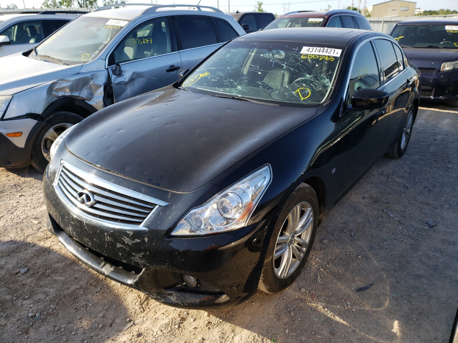 Photo 2 from auction – 2015 INFINITI Q40 with VIN JN1CV6AP3FM500283