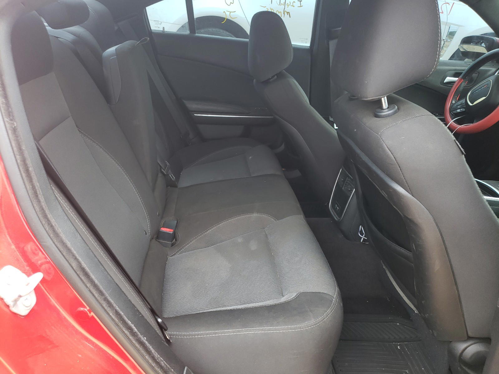 Photo 6 from auction – 2017 DODGE CHARGER SE with VIN 2C3CDXBG9HH595978