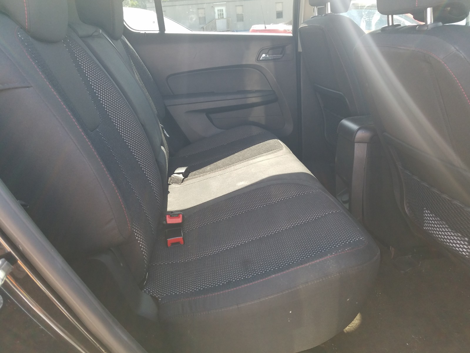 Zdjęcie 6 z aukcji – 2011 CHEVROLET EQUINOX LT z VIN 2CNALDEC7B6400052