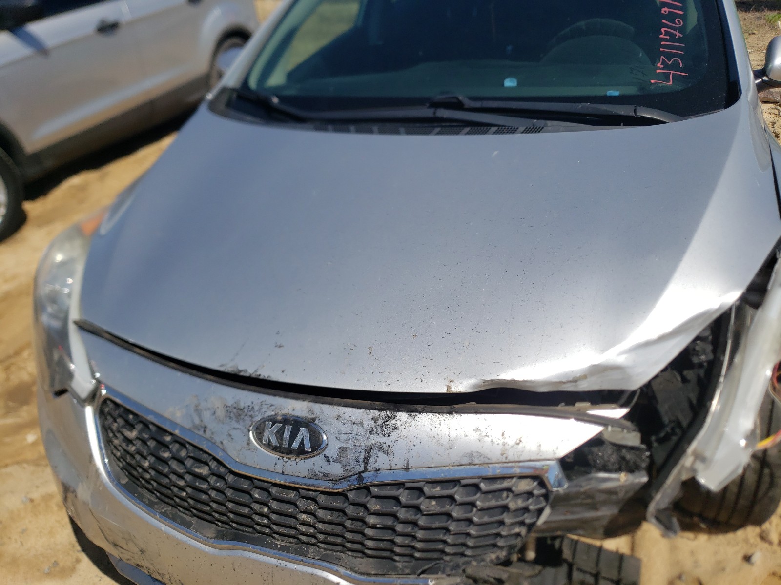 Photo 7 from auction – 2014 KIA FORTE LX with VIN 4T1B11HK4JU131987