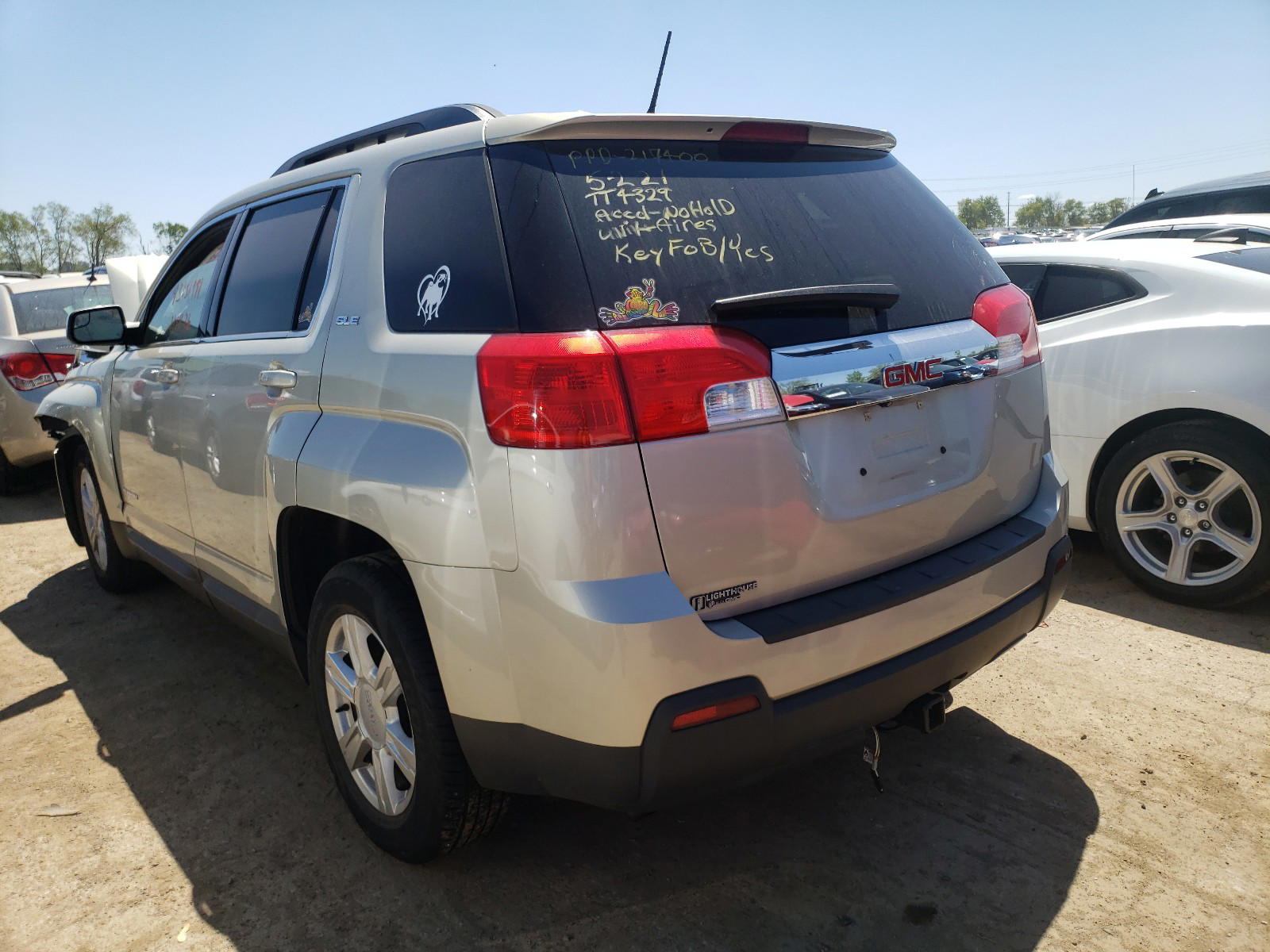 Photo 3 from auction – 2014 GMC TERRAIN SL with VIN 2GKALREK0E6347650