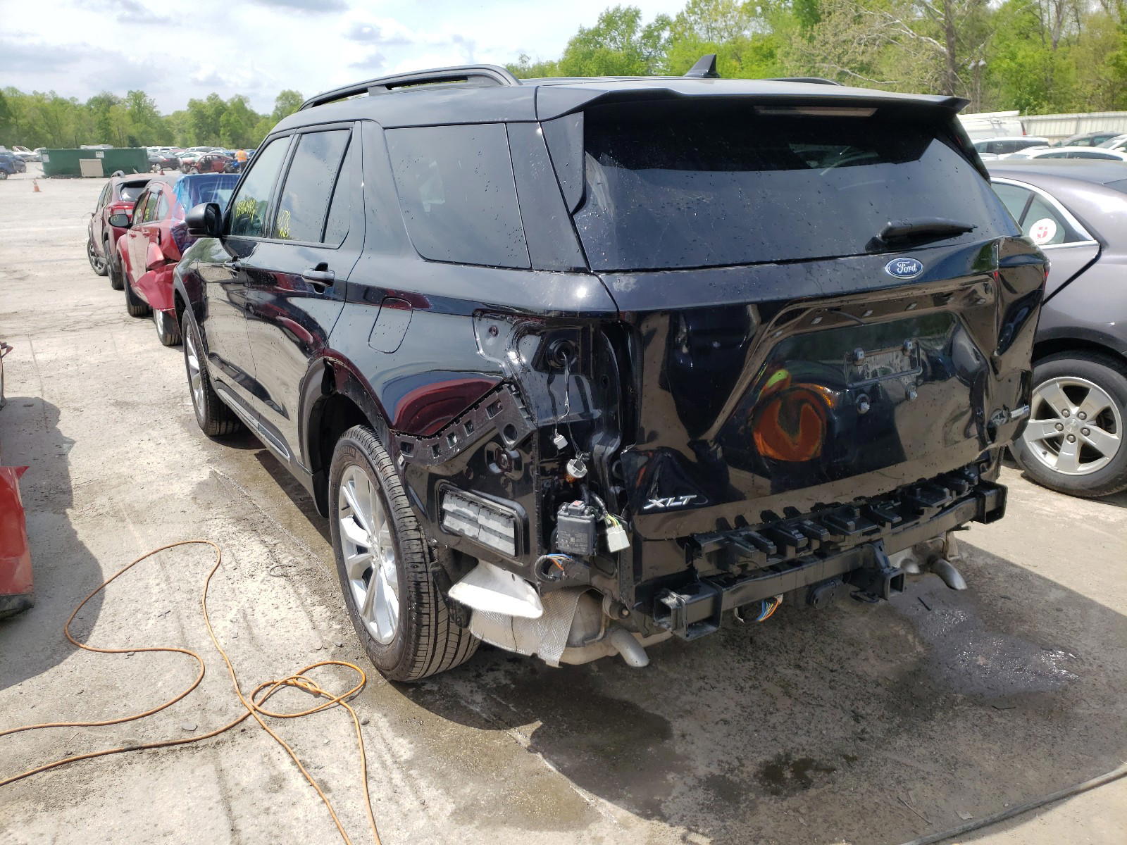 Photo 3 from auction – 2020 FORD EXPLORER X with VIN 1FMSK8DH2LGC97779
