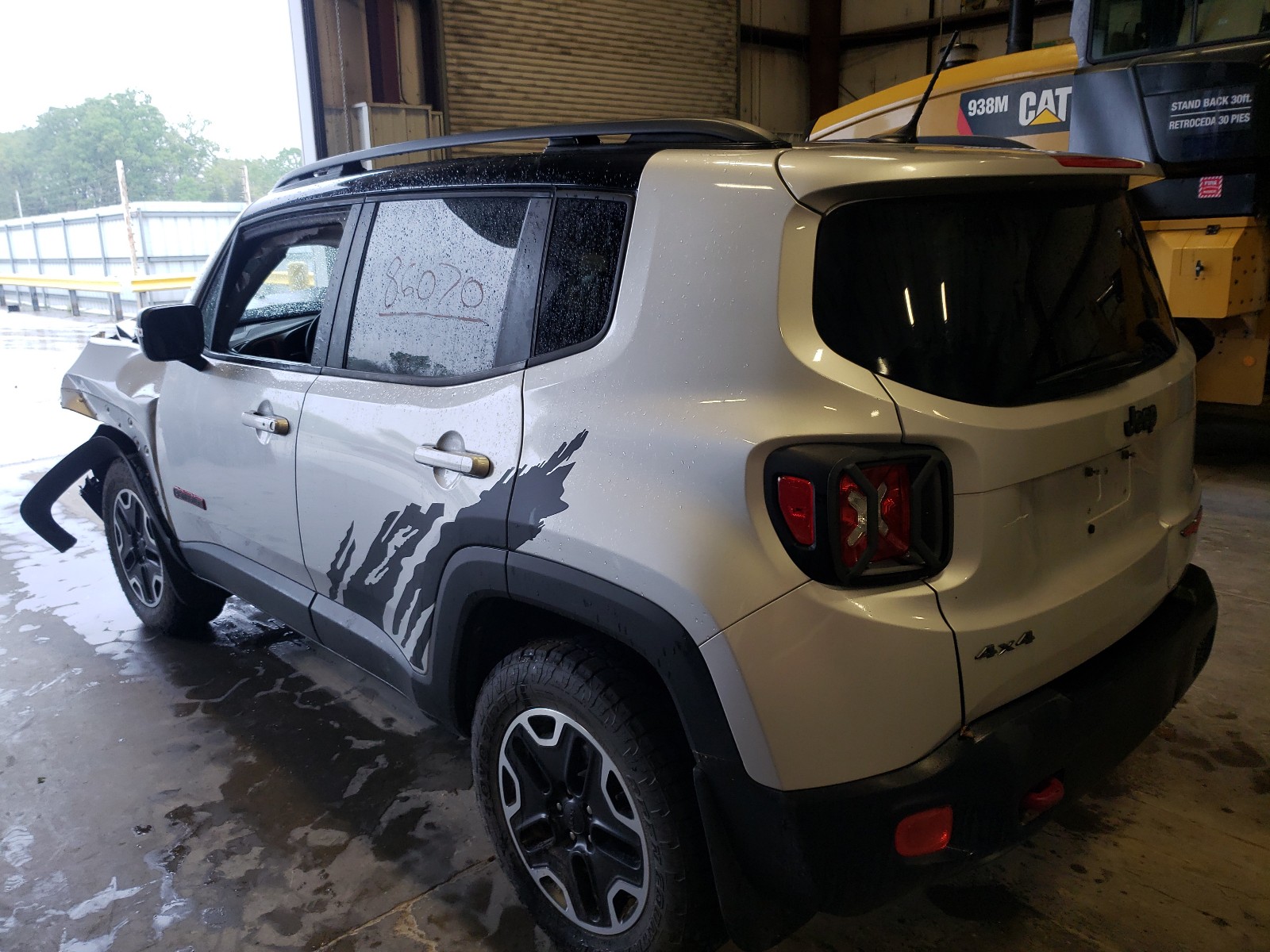 Photo 3 from auction – 2017 JEEP RENEGADE T with VIN ZACCJBCBXHPF94704
