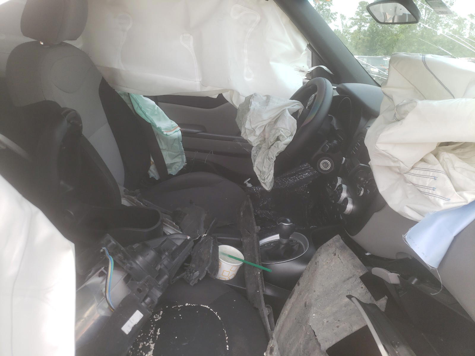 Photo 5 from auction – 2015 KIA SOUL with VIN KNDJN2A29F7774698