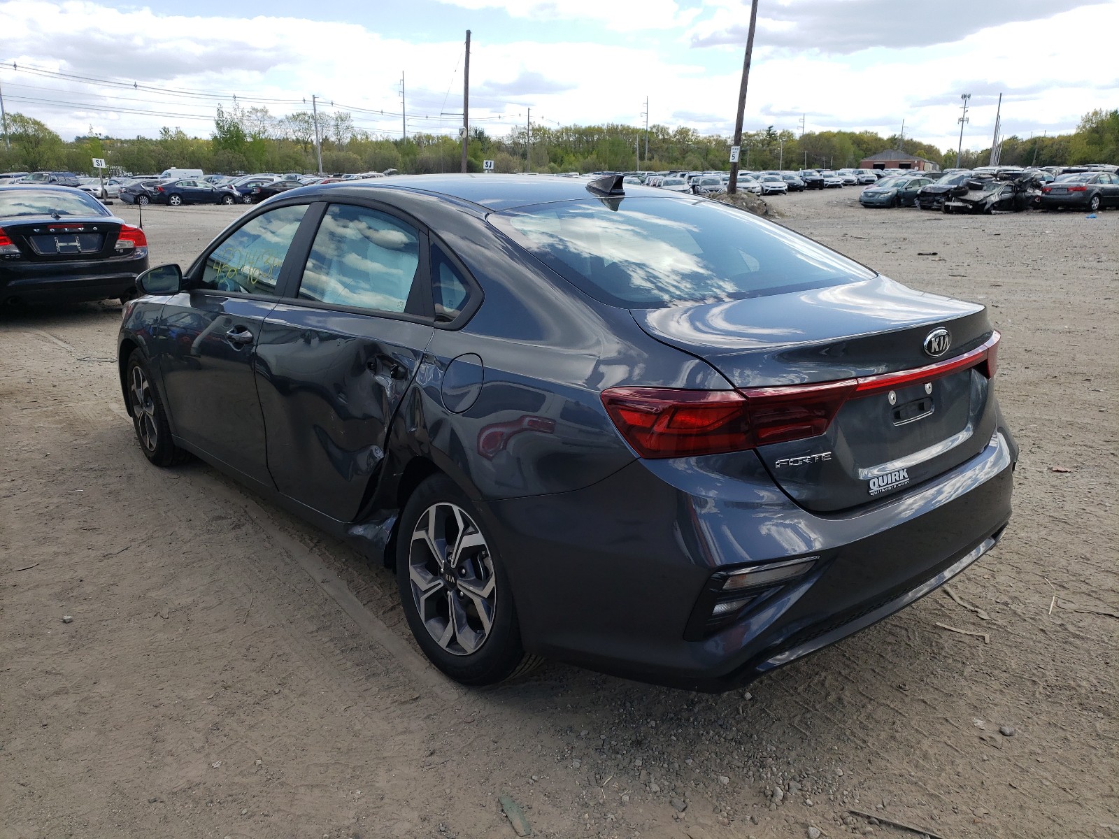 Photo 3 from auction – 2021 KIA FORTE FE with VIN 3KPF24AD9ME313591