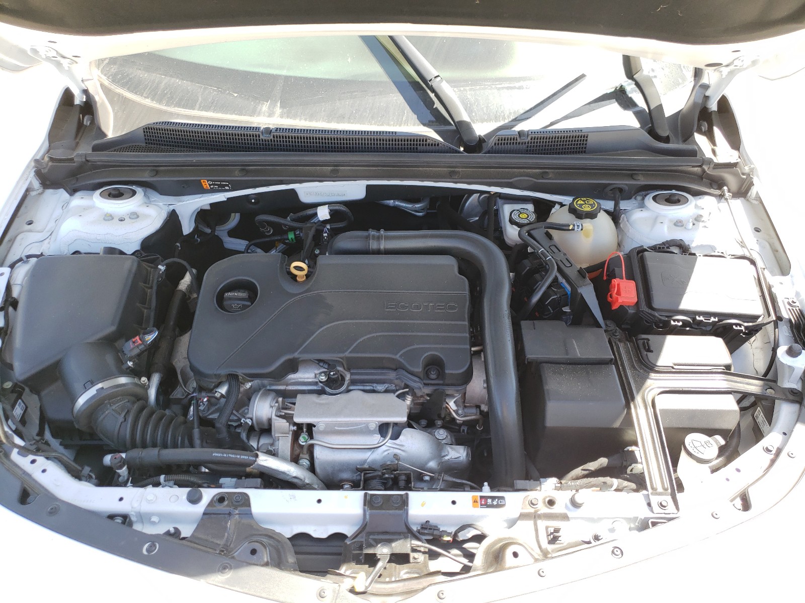 Photo 17 from auction – 2020 CHEVROLET MALIBU LT with VIN 1G1ZD5ST3LF031866